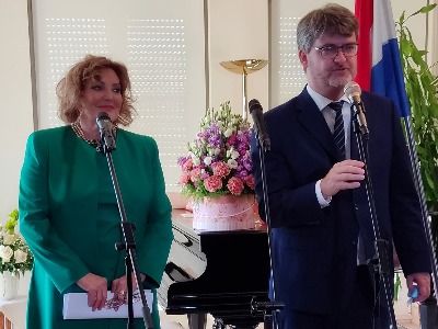 Terezi Kesoviji francuski veleposlanik uručio prestižno odličje